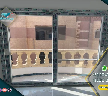 باب PVC بتصميم أنيق